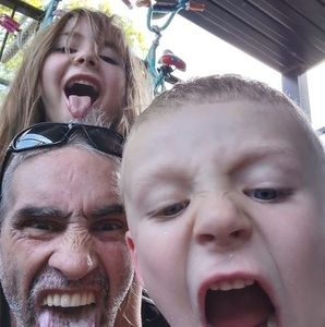 Meet your Posher, Kevin